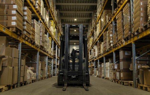 clm_close-up-warehouse-view